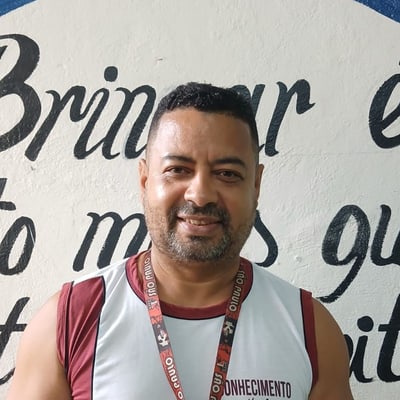 Prof. Kleber, professor de Educação Física do CEC